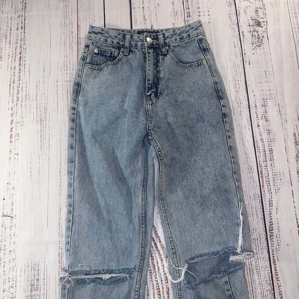 The White Fox Light Wash Distressed High-Rise Straight Leg Grunge Y2k Jeans - XS